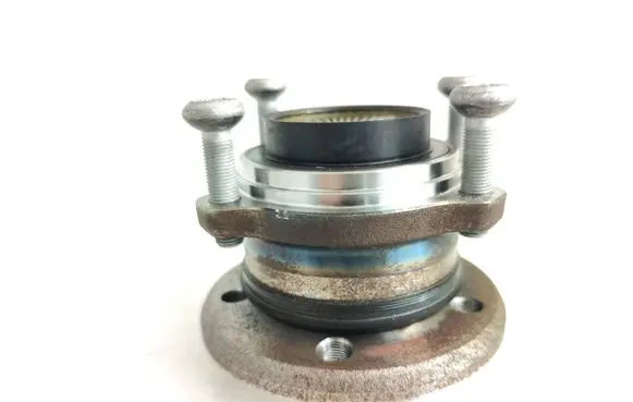 BMW X7 G07 Rear wheel ball bearing 6895673