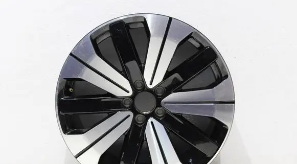 Volvo XC40 R19 alloy rim 32143628