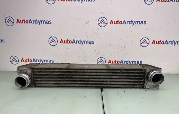 BMW 5 E60 E61 Intercooler radiator 7795823 17517795823