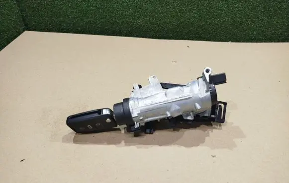 Volkswagen Crafter Ignition lock 5Q1905865 1K0905851 0245BB19N20