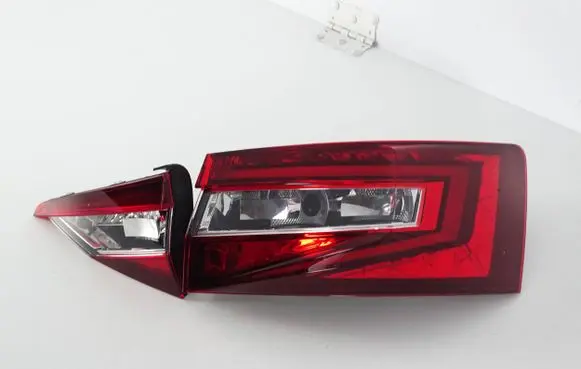 Skoda Superb B8 (3V) Rear/tail lights 3V5945208