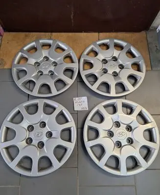 Hyundai i30 R15 wheel hub/cap/trim 52960A6000