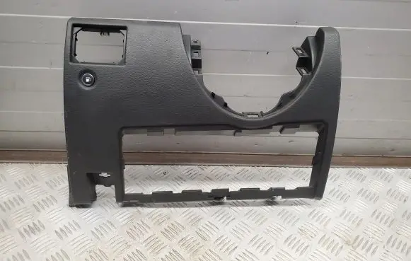 Jeep Grand Cherokee Dashboard lower bottom trim panel P01679003BL