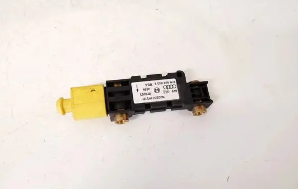 Audi A4 S4 B6 8E 8H Airbag deployment crash/impact sensor 8E0959643e
