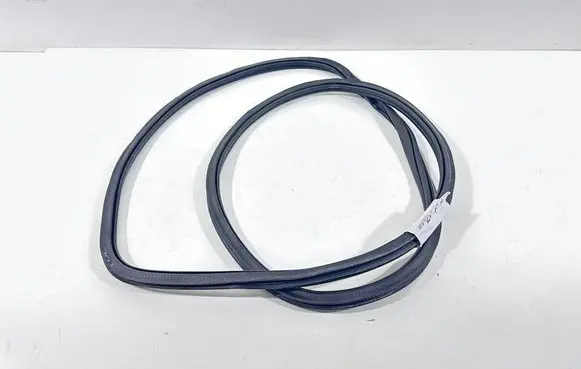 Volkswagen Golf Sportsvan Front door rubber seal 510867911B