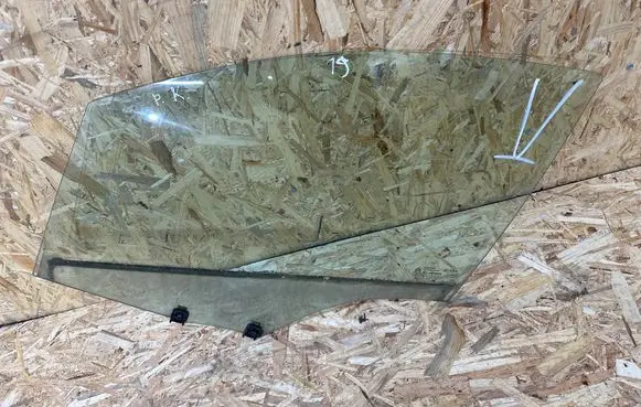 Citroen DS4 Front door window glass four-door 43R001582 M32400DT6B