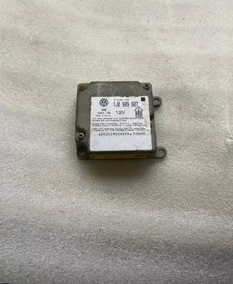 Volkswagen PASSAT B5 Airbag control unit/module 5WK4199 51980309 1J0909607
