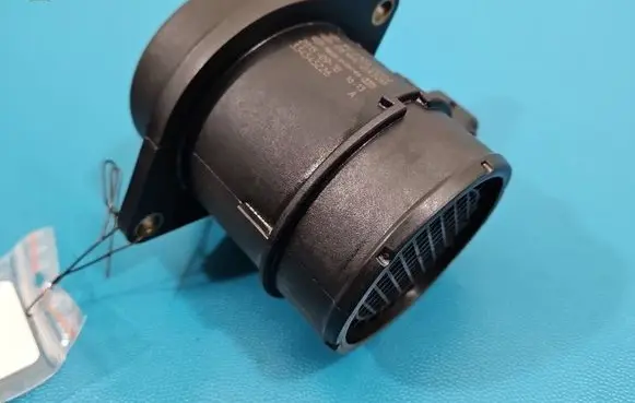 Hyundai i30 Mass air flow meter 9021050002 IMPRK1545455
