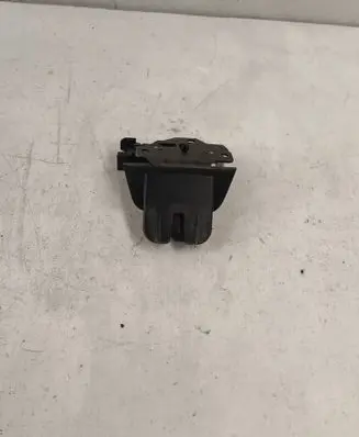 Audi A3 S3 8P Tailgate/trunk/boot lock/catch/latch 8P4827505B