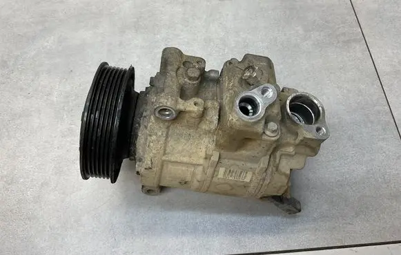 Audi A6 S6 C7 4G Air conditioning (A/C) compressor (pump) 4G0260805D