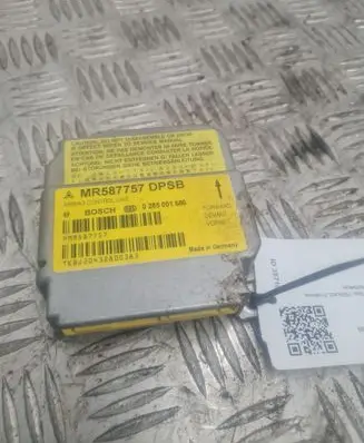Mitsubishi Colt Airbag control unit/module 0285001686