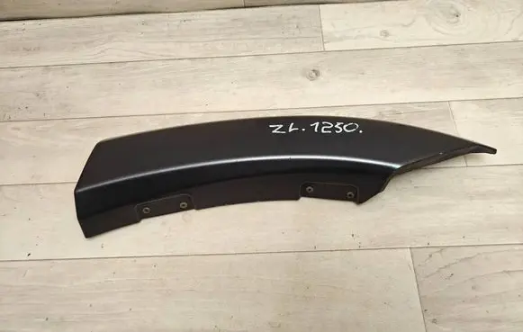 Mitsubishi Outlander Rear arch trim MN175071