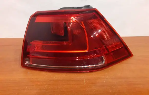 Volkswagen Golf VII Rear/tail lights 5GM945096B 2VA01197706 00211502