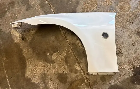 Nissan 370Z Fender 