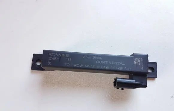 Nissan Qashqai J12 Interior comfort aerial antenna 285E65RA0A A2C96300400