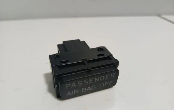 Volkswagen Golf V Passenger airbag on/off switch 1K0919234B