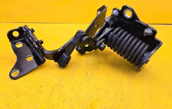 Mercedes-Benz C W205 Tailgate/trunk/boot hinge A2057580204