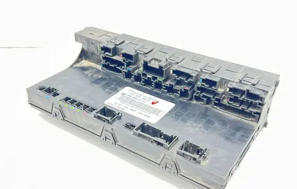 Mercedes-Benz E W211 SAM control unit 2115453601 5DK00804741