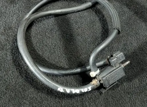 Volvo V70 Turbo solenoid valve 1275924 72224001 V007101