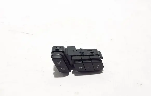 Volvo V60 Seat control switch 31489630