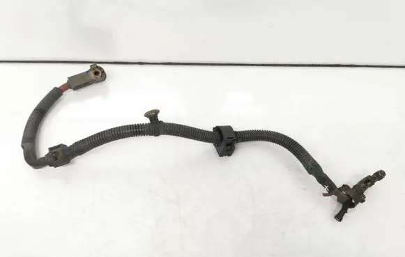 Toyota Auris 150 Positive cable (battery)