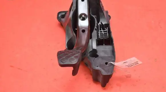 Skoda Kamiq Accelerator throttle pedal 2Q1721058P