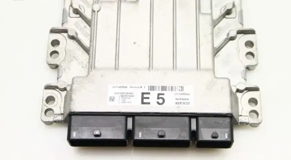 Nissan Juke II F16 Engine control unit/module 237106PB0A