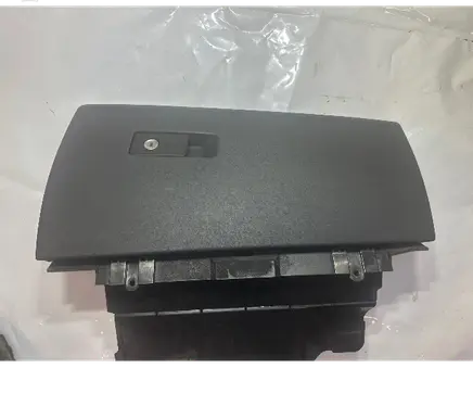 Volvo V70 Glove box set 39891975 071023