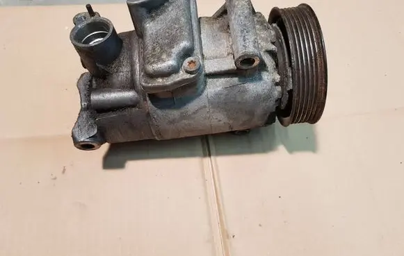 Volkswagen Eos Air conditioning (A/C) compressor (pump) 5N0820803A