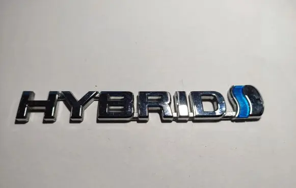 Toyota C-HR I Fender model badge letters 75374F4010