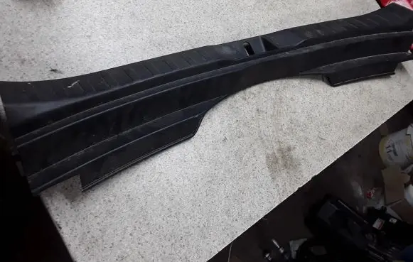 Toyota RAV 4 (XA50) Trunk/boot sill cover protection 5838742130