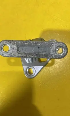 Mercedes-Benz E W211 Front door upper hinge RZ1R5P2K6