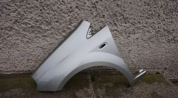 Fiat Punto (199) Fender 