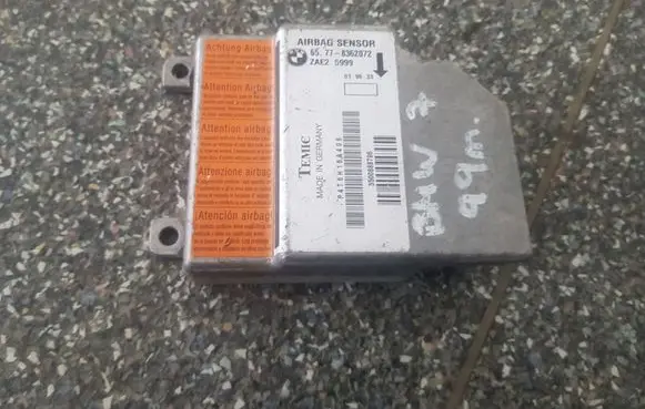 BMW 7 E38 Airbag control unit/module 8362072