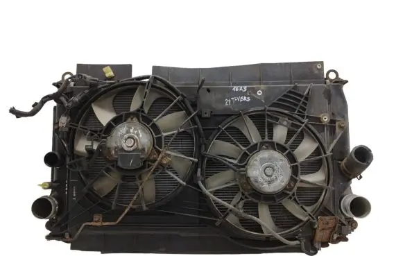 Toyota Verso Radiator set DT422750445 JD1271003521
