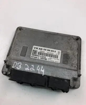 Skoda Fabia Mk1 (6Y) Engine control unit/module ECU 03E906023B