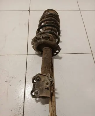 Opel Meriva B Front shock absorber with coil spring 22258454 13337370