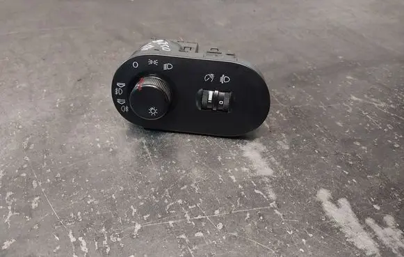 Seat Ibiza III (6L) Light switch 6L1941531AF