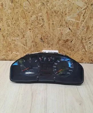 Audi A4 S4 B5 8D Speedometer (instrument cluster) 8D0919 2024102150597 110008835001