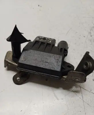 Mercedes-Benz R W251 Glow plug pre-heat relay A6429002700
