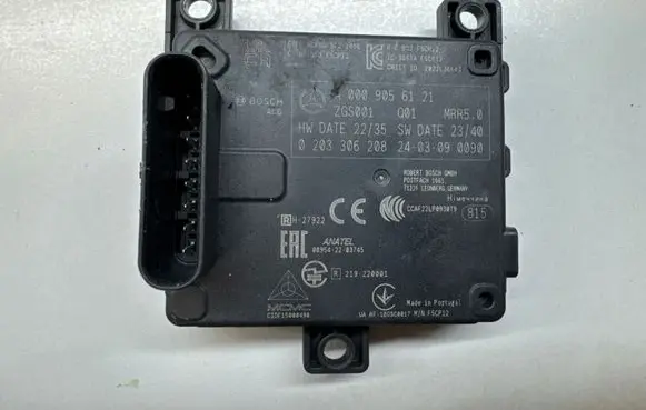 Mercedes-Benz GLA H247 Distronic sensor radar A0009056121 ZGS001 0203306208