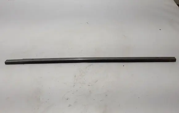 Renault Arkana Front door glass trim molding 808214430R
