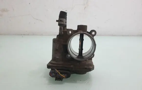 Toyota Verso Throttle valve 261000R020
