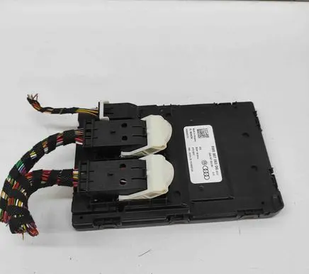 Audi A5 Central body control module 8W0907063BG F005V02175