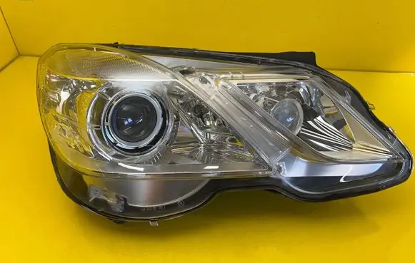 Mercedes-Benz E W212 Headlight/headlamp A2128202059KZ