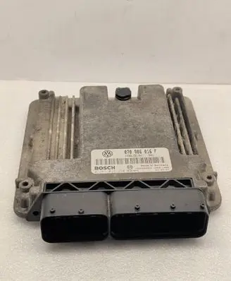 Volkswagen Touareg I Engine control unit/module 070906016F 0281011258 1039S02925