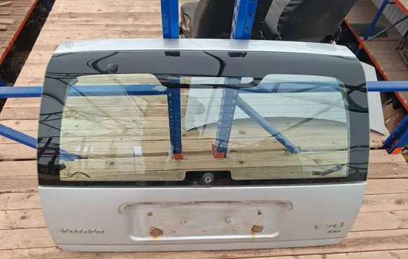 Volvo S70 V70 V70 XC Tailgate/trunk/boot lid 