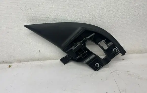 Citroen C4 III e-C4 Other front door trim element 9831080380