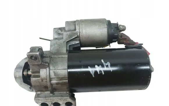 BMW X6 E71 Starter motor 8570382