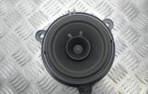 Renault Zoe Front door high frequency speaker 281444522R R2078